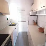 Guest house & Lilis
