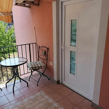 & Lilis Guest house 3*
