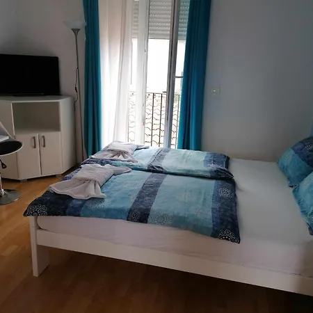 Guest house & Lilis 3*